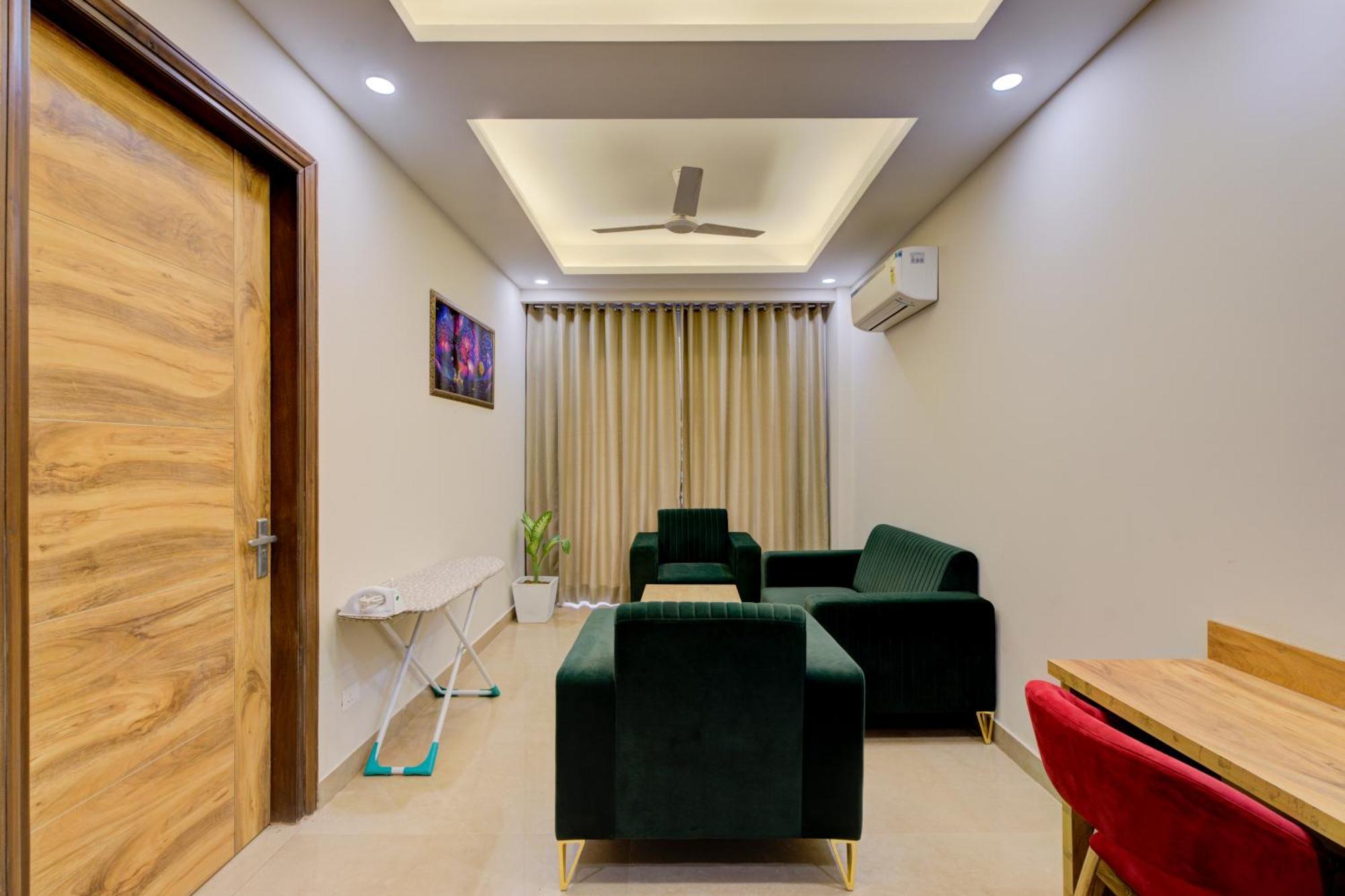 1 Bhk Serviced Apartments Near Millennium City Centre Gurugram With Private Washing Machine Гургаон Экстерьер фото