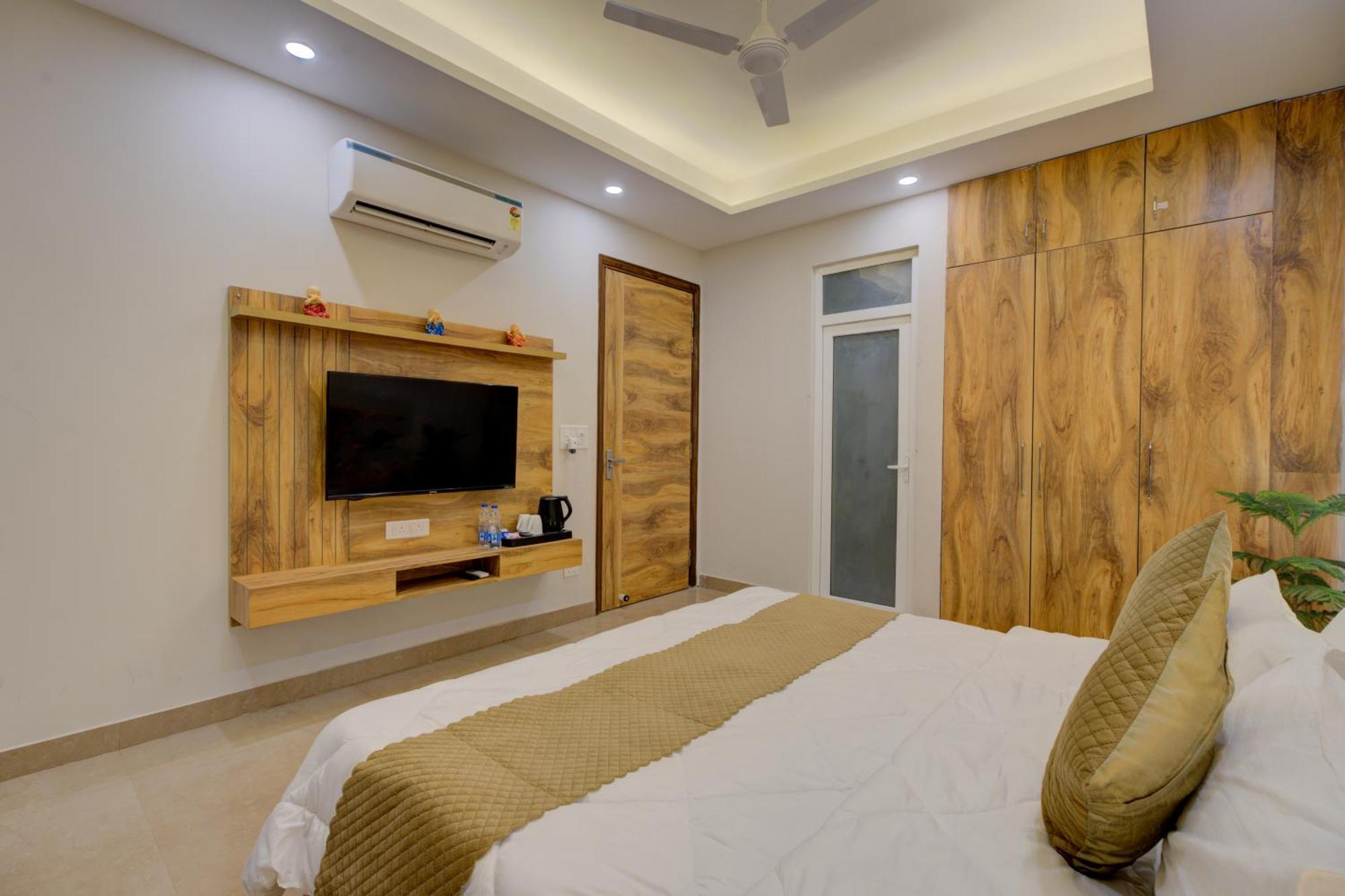 1 Bhk Serviced Apartments Near Millennium City Centre Gurugram With Private Washing Machine Гургаон Экстерьер фото